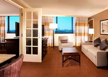 Sheraton DFW Airport Hotel hotel thumbnail 5