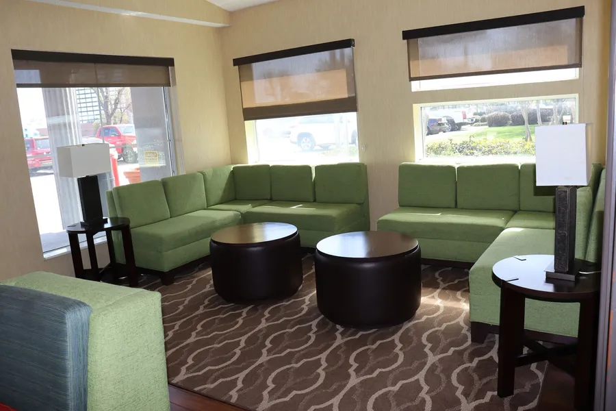 Comfort Suites DFW Airport hotel detail image 2