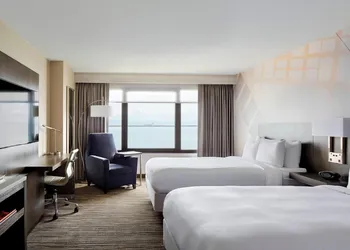 San Francisco Airport Marriott Waterfront hotel thumbnail 8