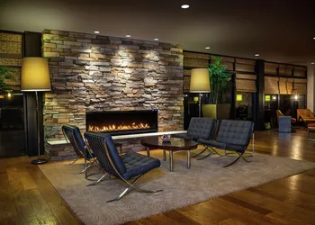 DoubleTree by Hilton San Francisco Airport hotel thumbnail 2