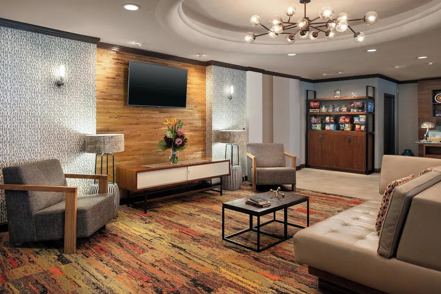 Four Points by Sheraton Hotel & Suites San Francisco Airport hotel detail image 2
