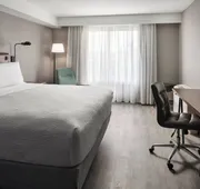 Four Points by Sheraton Hotel & Suites San Francisco Airport hotel detail image 7