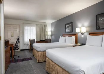 Atherton Park Inn & Suites hotel thumbnail 8