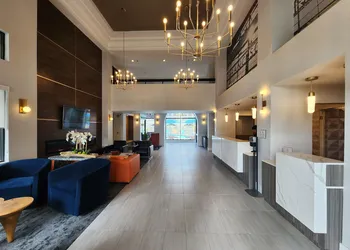 La Quinta Inn & Suites by Wyndham San Francisco Airport West hotel thumbnail 8