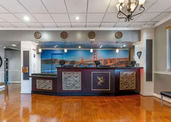 Best Western Plus Grosvenor Airport Hotel hotel thumbnail 5