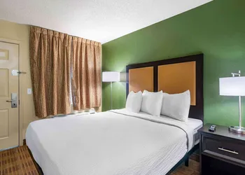 Extended Stay America Select Suites Tampa Brandon hotel thumbnail 8