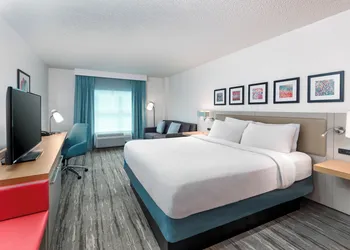 Hilton Garden Inn Tampa Airport Westshore hotel thumbnail 6