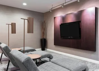Courtyard by Marriott Tampa Downtown hotel thumbnail 4