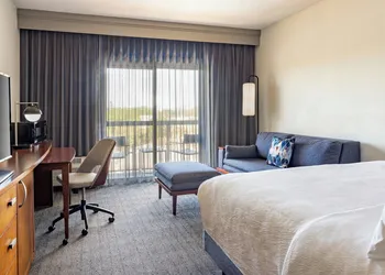 Courtyard by Marriott Tampa Westshore/Airport hotel thumbnail 5