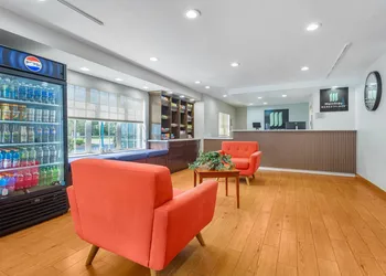MainStay Suites Tampa Moffitt-USF hotel thumbnail 2