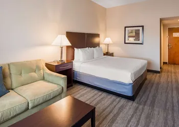Best Western Tampa hotel thumbnail 4