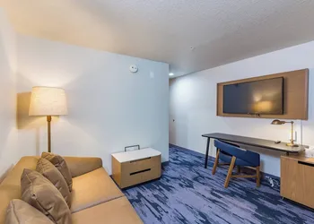 Fairfield Inn & Suites by Marriott Tampa North hotel thumbnail 8