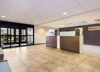 Clarion Pointe Charleston - West Ashley hotel thumbnail 2
