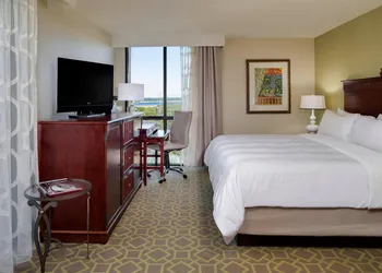 Charleston Marriott hotel thumbnail 8