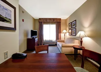 Homewood Suites by Hilton Charleston Airport hotel thumbnail 8