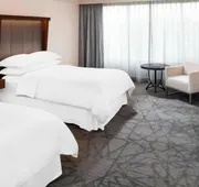 Sheraton Bloomington Hotel hotel detail image 7
