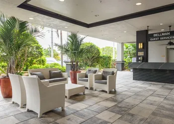 DiamondHead Beach Resort hotel thumbnail 3