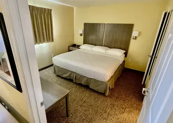 Suburban Studios Fort Myers Cape Coral hotel thumbnail 7