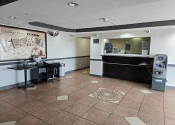 Stay Inn & Suites hotel thumbnail 3