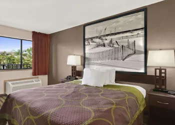 Stay Inn & Suites hotel thumbnail 5