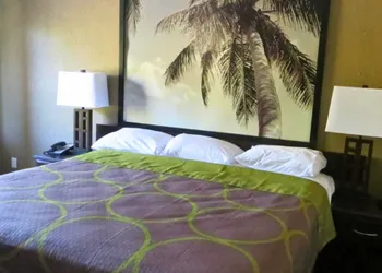 Stay Inn & Suites hotel thumbnail 7