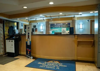 Americas Best Value Inn Ft. Myers hotel thumbnail 4