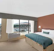 Ramada by Wyndham Reno Hotel and Casino hotel detail image 5