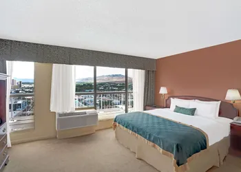 Ramada by Wyndham Reno Hotel and Casino hotel thumbnail 5