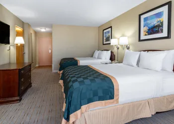 Ramada by Wyndham Reno Hotel and Casino hotel thumbnail 8