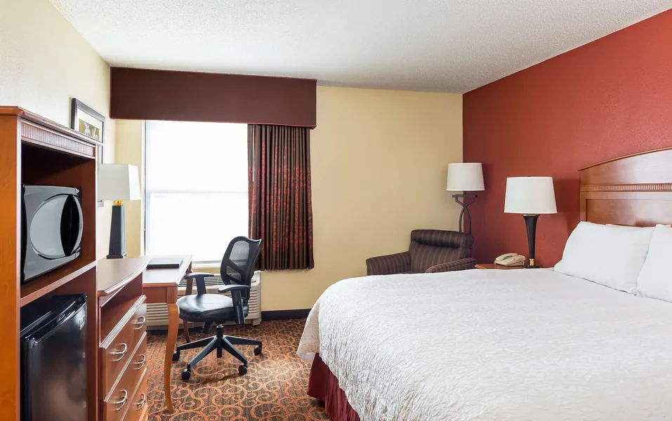 Hampton Inn Minneapolis/Burnsville hotel detail image 6