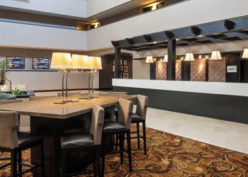 Sheraton Minneapolis West Hotel hotel thumbnail 3