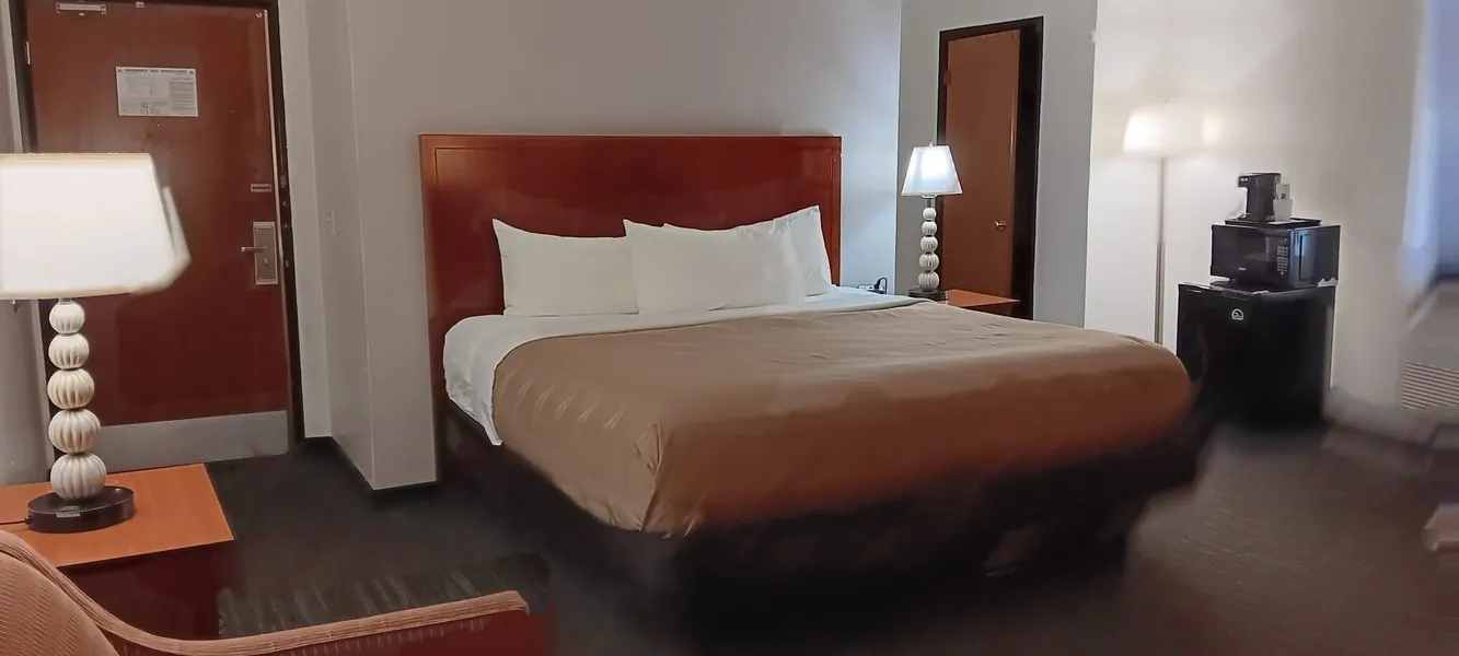 Quality Inn St. Paul-Minneapolis-Midway hotel detail image 6