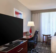 DoubleTree by Hilton Minneapolis Airport, MN hotel detail image 5