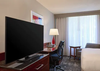 DoubleTree by Hilton Minneapolis Airport, MN hotel thumbnail 5