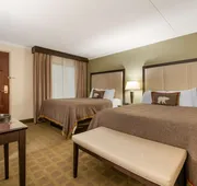 Best Western Plus White Bear Country Inn hotel detail image 5