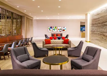 Hilton Minneapolis hotel thumbnail 7