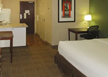 Suburban Studios Minneapolis Bloomington hotel thumbnail 4