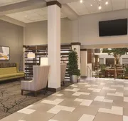 Embassy Suites by Hilton Minneapolis Bloomington Edina hotel detail image 5