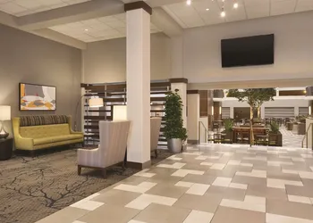 Embassy Suites by Hilton Minneapolis Bloomington Edina hotel thumbnail 5