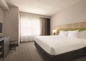 Country Inn & Suites by Radisson, Shoreview-Mounds View, MN hotel thumbnail 4