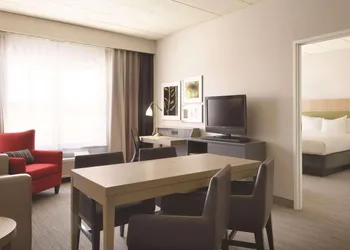 Country Inn & Suites by Radisson, Shoreview-Mounds View, MN hotel thumbnail 5