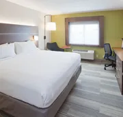 Holiday Inn Express Roseville-St. Paul by IHG hotel detail image 7