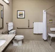 Holiday Inn Express Hotel & Suites Minneapolis-Minnetonka by IHG hotel detail image 3