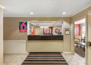 Studio 6 Extended Stay Minneapolis Airport Eagan MN hotel thumbnail 2