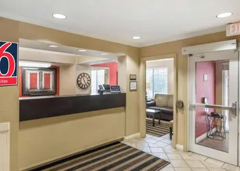 Studio 6 Extended Stay Minneapolis Airport Eagan MN hotel thumbnail 3