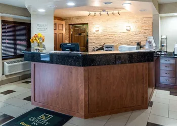 Quality Inn Savage - Bloomington West hotel thumbnail 2