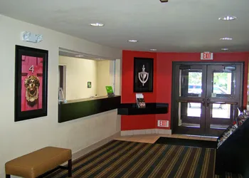 Suburban Studios Minneapolis Brooklyn Center hotel thumbnail 2
