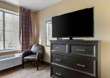 Extended Stay America Suites Eden Prairie Technology Dr hotel thumbnail 7