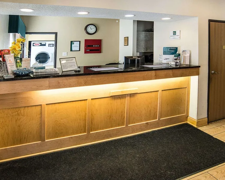 Quality Inn near Northtown Mall & National Sports Center hotel detail image 2