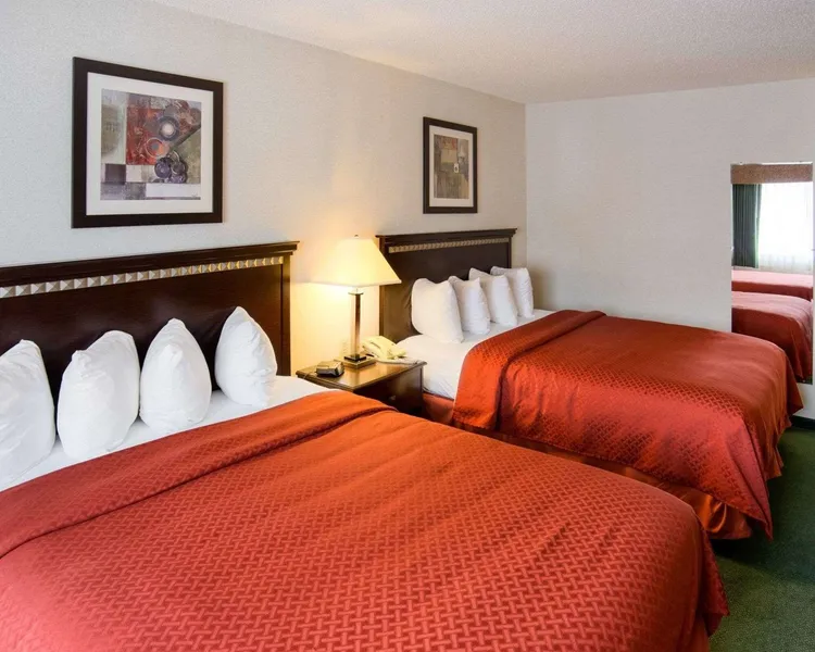 Quality Inn near Northtown Mall & National Sports Center hotel detail image 6